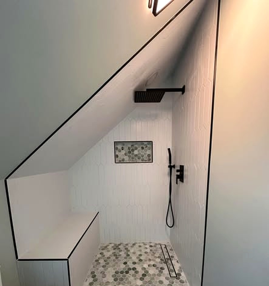 Shower before the VG Glass install